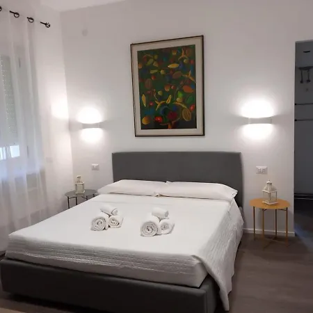 Dante 134 Guest house *